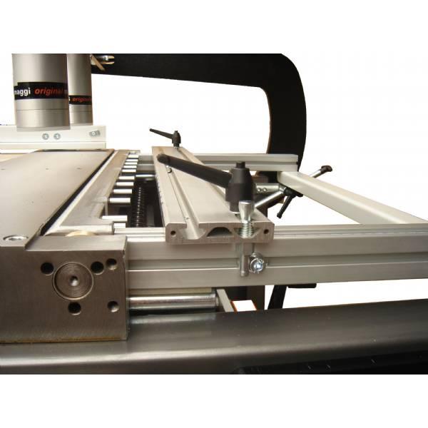 Spodní ovládání formátovací pily Image